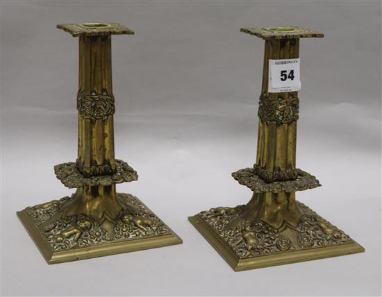 A pair of Charles II style cast brass candlesticks height 21cm